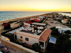  Faro Beach House  Фару 